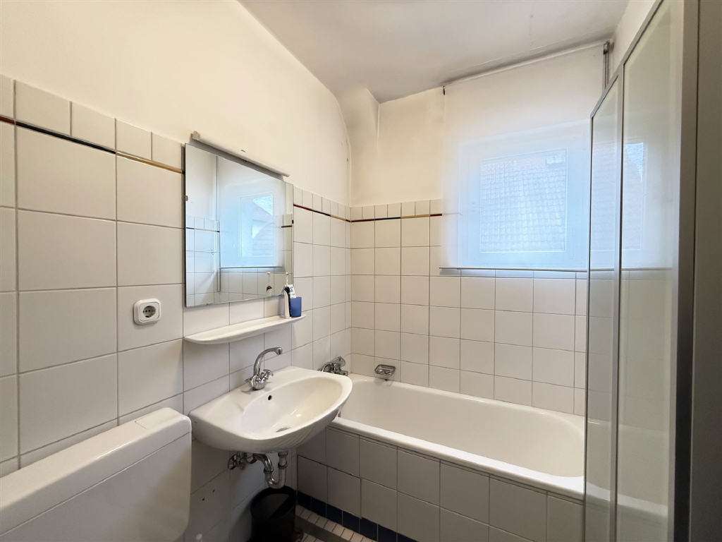 Immobilie in Weiterstadt - Repräsentatives freistehendes Einfamilienhaus mit außergewöhnlich viel Platz - Bild 10