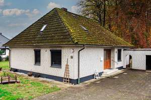 Charmantes Einfamilienhaus mit großem Garten, Keller, Garage & Carport für die Familie! – Die vollständige Adresse der Immobilie erhältst du vom Anbieter., 25551 Hohenlockstedt – Vorschaubild 17