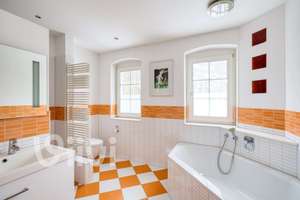 Property thumbnail 12