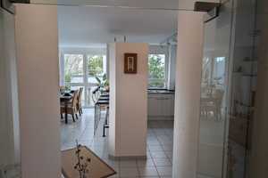 Sonnendurchflutete Wohnung in Aussichtslage – Stuttgart – Vorschaubild 2