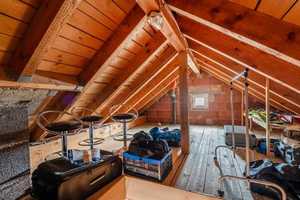 Property thumbnail 10