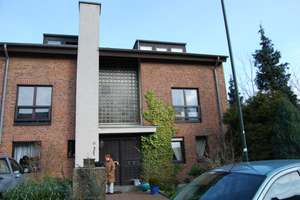 Schöne, geräumige 2 Zimmer + Küche - Galerie-Wohnung