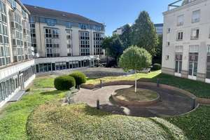 Ab sofort frei! Sonnige Wohnung mit neuer Einbauküche, sanierten Bad in beliebter Mainzer Wohnlage! – Trajanstraße 16, 55131 Oberstadt, Mainz – Vorschaubild 3