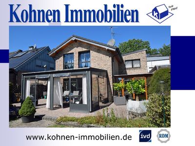Gepflegtes Wohnhaus als Wohnungseigentum in zentraler Lage von 47929 Grefrath-Vinkrath
