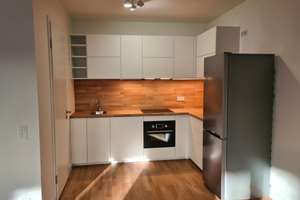 Hochwertige 2-Zimmer-Wohnung mit Balkon und Einbaukuche – 93049 Westenviertel, Regensburg – Vorschaubild 4