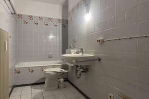 Freie 2,5-Zimmer-Wohnung mit TG-Stellplatz in Röthenbach b. Schw. – 90449 Röthenbach Ost, Nürnberg – Vorschaubild 12