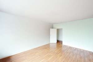 Lichtdurchflutete 2-Zimmer-Wohnung mit perfekter Ausrichtung und großem Potenzial nahe Jungfernheide – Heilmannring 44a, 13627 Charlottenburg-Nord, Berlin – Vorschaubild 3