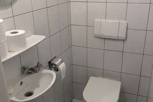Großzügige 2-Zimmer Dachgeschosswohnung in Stuttgart-Möhringen – Die vollständige Adresse der Immobilie erhältst du vom Anbieter., 70567 Möhringen-Ost, Stuttgart – Vorschaubild 10
