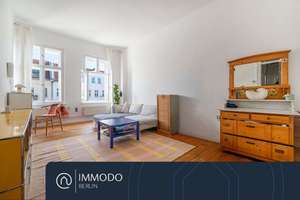 📈 Kapitalanlage in Bestlage von Prenzlauer Berg! – Sonniger 2-Zi.-Stuck-Altbau mit Balkon & Aufzug – 10437 Prenzlauer Berg, Berlin – Vorschaubild 1