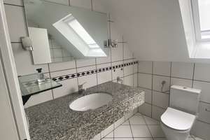 Helle 2-Zimmer-Wohnung im 1. OG in Köln-Müngersdorf – Ährenweg 18, 50933 Müngersdorf, Köln – Vorschaubild 6
