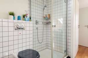 Wohnen mit Mehrwert – Doppelhaushälfte mit zwei Wohnungen und Garten – Die vollständige Adresse der Immobilie erhältst du vom Anbieter., 72768 Altenburg, Reutlingen – Vorschaubild 39