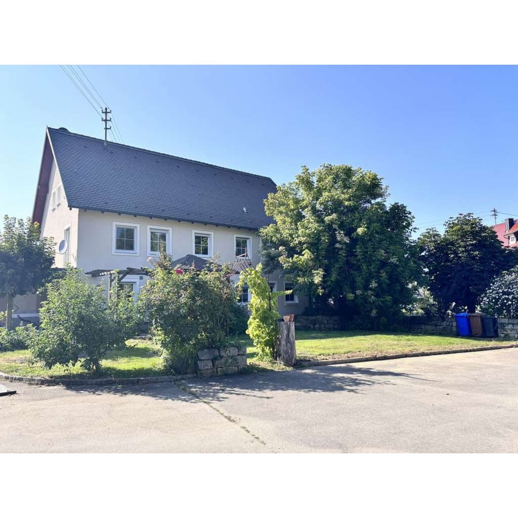 Immobilie in Villenbach - Großzügiges Eigenheim im Landhausstil  - Bild 0