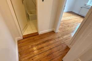 Ravensberg 1 Min neben Uni / 2 Zi Whg  Balkon /Klönküche möbl / Waschm Geschirrsp , Holzbode Balkon, – Knooper Weg 162, 24105 Ravensberg, Kiel – Vorschaubild 12