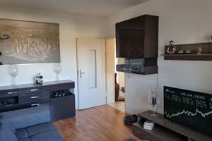 Gepflegte 2-Zimmer, große Küche, Diele, Bad, Keller, kleine Loggia und Gartennutzung – Die vollständige Adresse der Immobilie erhältst du vom Anbieter., 52078 Brand, Aachen – Vorschaubild 6