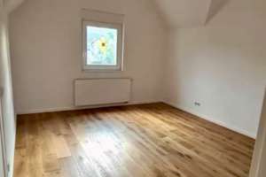 Charmante 2-Zimmer-Altbauwohnung mit Parkett & hohen Decken – Friedenstraße 50, 42699 Ohligs/Aufderhöhe/Merscheid, Solingen – Vorschaubild 5