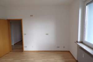 Helle 3,5-Zimmer Wohnung im 1. OG in Duisburg-Neumühl – Bennostraße 28, 47167 Neumühl, Duisburg – Vorschaubild 12