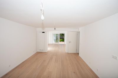 Moderne 2 Zimmerwohnung mit tollem Garten in Köln Marienburg!