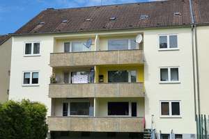 Aldenhoven - Interessante Kapitalanlage - Gepflegtes Mehrfamilienhaus mit 6 Wohnungen und 3 Garagen – Die vollständige Adresse der Immobilie erhältst du vom Anbieter., 52457 Aldenhoven – Vorschaubild 2