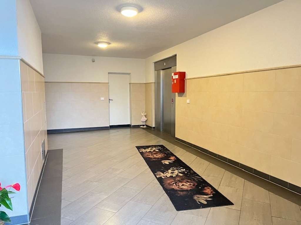 Immobilie in Wülfrath - ** Maisonette über den Dächern von Wülfrath – mit Weitblick und Potenzial ** - Bild 2