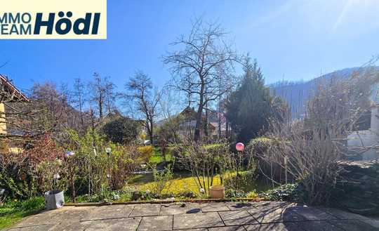 Doppelhaushälfte mit Garten und Garage - viel Platz für die ganze Familie