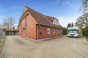 Doppelhaus in unmittelbarer Nähe von Wismar – Die vollständige Adresse der Immobilie erhältst du vom Anbieter., 23972 Lübow – Vorschaubild 1