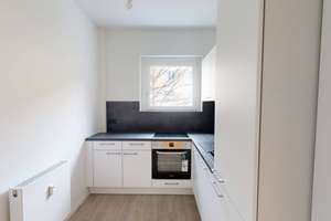 1 NKM FREI: Moderne 4-Zimmer-Wohnung mit Tageslichtbad und viel Helligkeit – Degenhof 2, 42651 Solingen-Mitte, Solingen – Vorschaubild 5