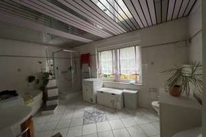 Dreifamilienhaus mit Photovoltaikanlage und großzügigem Garten in Löbau – Die vollständige Adresse der Immobilie erhältst du vom Anbieter., 2708 Lawalde – Vorschaubild 15