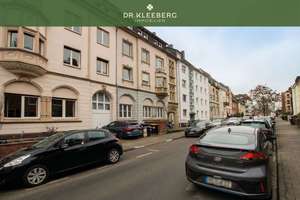 Stilvolle 4-Zimmer-Altbauwohnung mit zwei Balkonen im begehrten Josefsviertel von Münster