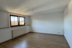 4 Zimmer Wohnung -Sehr großer Balkon zum entspannen – Rosenstraße 3, 96465 Neustadt bei Coburg – Vorschaubild 6