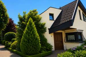 Charmante Einfamilien-DHH mit ELW, Terrasse und Garten in beliebter Lage von Heilbronn-Ost – Die vollständige Adresse der Immobilie erhältst du vom Anbieter., 74074 Heilbronn, Heilbronn – Vorschaubild 5
