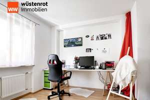 Zweifamilienhaus auf großem Grundstück in München mit Sauna, modernem Pool und viel Potenzial – Die vollständige Adresse der Immobilie erhältst du vom Anbieter., 81739 Waldperlach, München – Vorschaubild 16