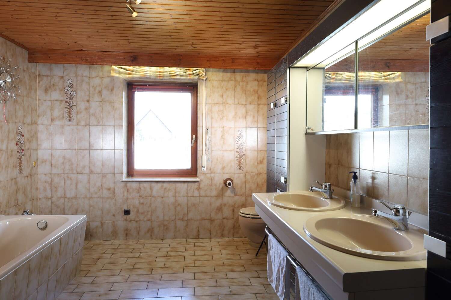 Immobilie in Burgau - Ehemalige Unternehmervilla 
mit Stil und Substanz - Bild 6