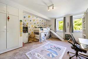 Modernes Familienhaus in Heide mit Garten, Terrasse, Doppelgarage & Vollkeller – Die vollständige Adresse der Immobilie erhältst du vom Anbieter., 25746 Heide – Vorschaubild 26
