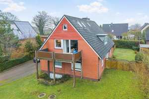 Vielseitiges 3-Parteienhaus in ruhiger Sackgassenlage mit großem Garten – Rendsburg-Eckernförde (Kreis) – Vorschaubild 10