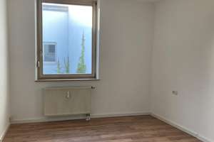 3-Zimmer-Wg. - Balkon - Heusteigsviertel - Stuttgart Süd - 2 – Heusteigstraße 70A, 70180 Lehen, Stuttgart – Vorschaubild 10