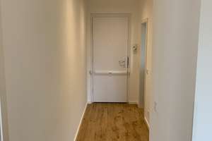 Top 2-Zimmer-Wohnung  möbliert mit Küche zur Miete in Zollstock, Köln – Die vollständige Adresse der Immobilie erhältst du vom Anbieter., 50969 Ehrenfeld (Ortsteil), Köln – Vorschaubild 3