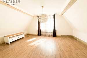 Schatztruhe am Pommeranzengarten zum Renovieren mit Garage und Dachterrasse. – Böblingen (Kreis) – Vorschaubild 13