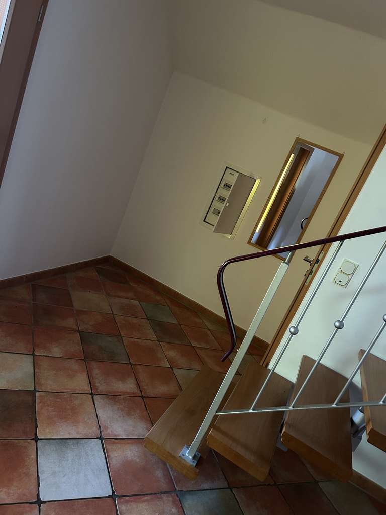 Immobilie in Wasungen - Renovierte 4-Zimmer Wohnung mit Balkon in Wasungen - Bild 0