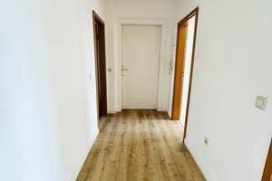 frisch sanierte 2 Raum Wohnung mit Balkon und EBK +++TOP+++ ab sofort in Chemnitz Gablenz – Kreherstraße 27, 9126 Gablenz, Chemnitz – Vorschaubild 3