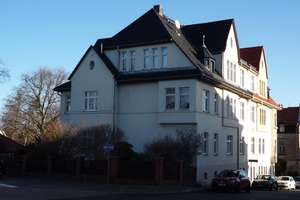 Villenähnliches Mehrfamilienhaus in Crimmitschau – 4 Einheiten, Garten, gepflegt, Kapitalanlage – Die vollständige Adresse der Immobilie erhältst du vom Anbieter., 8451 Crimmitschau – Vorschaubild 2