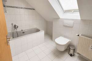 *Wohnen auf 2 Ebenen* - Maisonette Wohnung in ruhiger Lage Stuttgart Stammheim – Die vollständige Adresse der Immobilie erhältst du vom Anbieter., 70439 Stammheim-Süd, Stuttgart – Vorschaubild 7