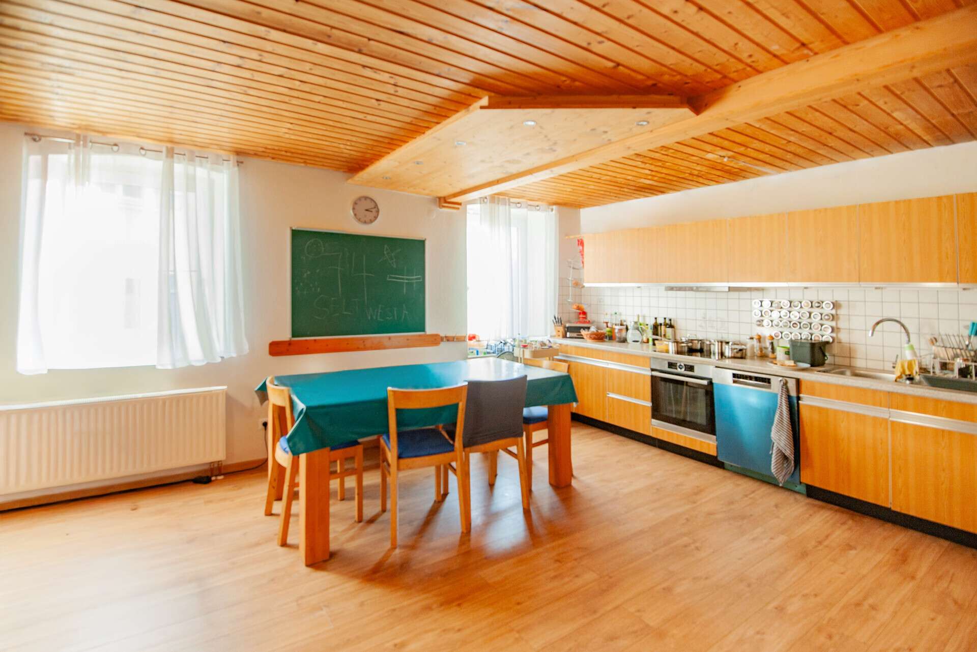 Immobilie in Argenbühl - Großzügiges Zweifamilienhaus mit Entwicklungspotenzial im Allgäu - Bild 11