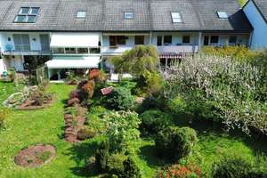 ***Ihr Zuhause am Wald – Reihenhaus mit unverbaubarem Blick ins Grüne*** – Die vollständige Adresse der Immobilie erhältst du vom Anbieter., 63150 Heusenstamm – Vorschaubild 1