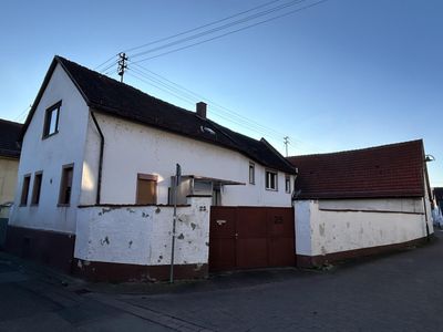 EFH/ZFH mit Hof und Scheune im Herzen von Büdesheim