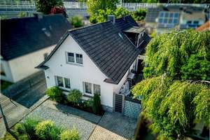 Charmantes Wohnhaus mit vielfältigen Nutzungsmöglichkeiten in gewachsener Lage – Die vollständige Adresse der Immobilie erhältst du vom Anbieter., 26127 Bürgerfelde, Oldenburg (Oldenburg) – Vorschaubild 1