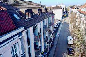 Entwicklungspotenzial 📉 Attraktives Wohn- und Geschäftshaus mit Balkone 14 TG-Stellplätze! – Die vollständige Adresse der Immobilie erhältst du vom Anbieter., 47798 Stadtmitte, Krefeld – Vorschaubild 2
