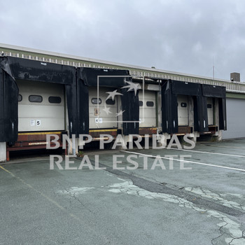 3,25€/m² - PROVISIONSFREI  - Beheizte Lagerhalle mit Überladebrücken / 5 Minuten zur Autobahn