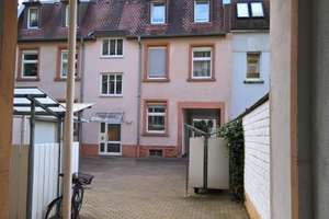 Vollmöblierte 2-Zimmer-Wohnung mit schönem Balkon in Karlsruhe – Gerwigstraße 58, 76131 Oststadt, Karlsruhe – Vorschaubild 1