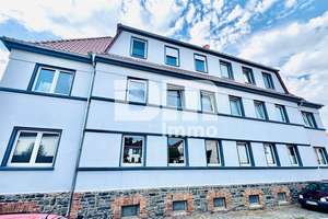 Umfangreich saniertes Gebäudeensemble mit 8 Wohneinheiten / 4 Garagen  – Die vollständige Adresse der Immobilie erhältst du vom Anbieter., 34621 Frielendorf – Vorschaubild 1