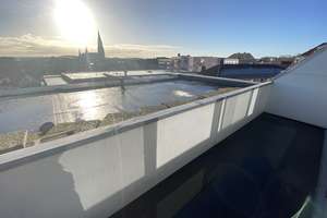 Traumhaft großzügige, helle 2-Zimmer-Wohnung in Innenstadtnähe mit tollem Balkon! – Gallberg 30, 24837 Schleswig – Vorschaubild 2